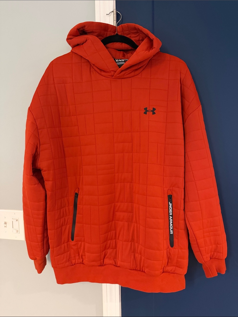 Under Armour Orange Quilted Pullover Hoodie NWOT